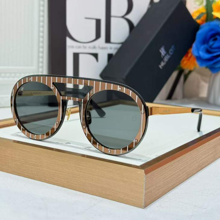Picture of Hublot Sunglasses _SKUfw74405278fw